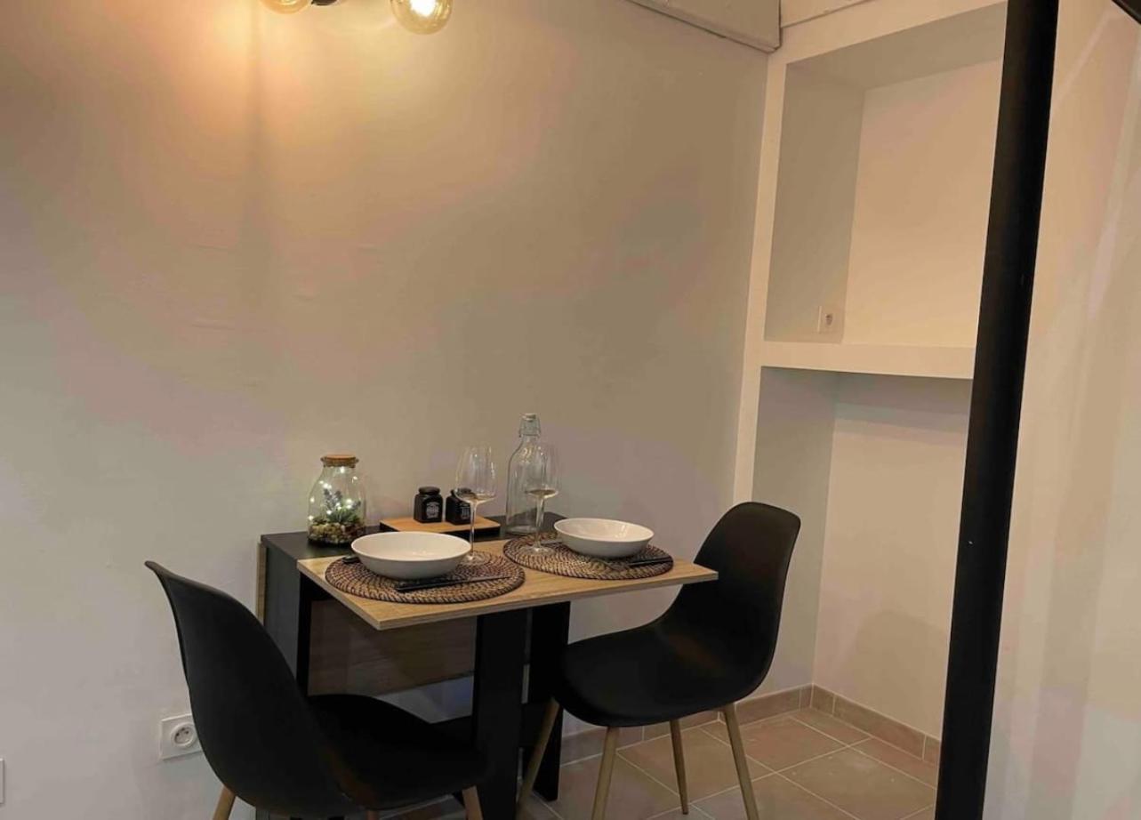 Ferienwohnung Le Duplex - Gare / Tram / Netflix Fontaine  Exterior foto